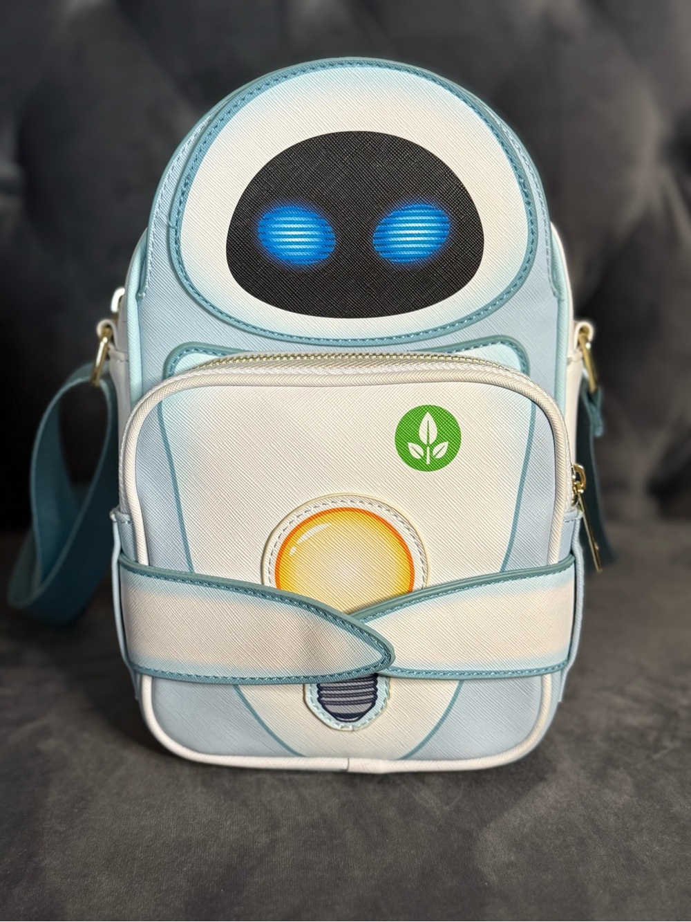Loungefly Pixar Moments (EVE) WALL-E Date Night Crossbuddies Bag. Collectible